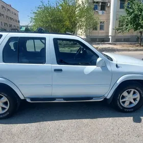 Nissan Pathfinder 2002