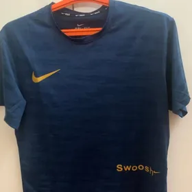 nike futbolka