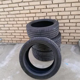 Tekerler 245/45ZR18