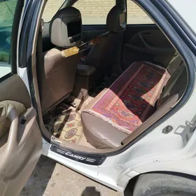 Toyota Camry 1997
