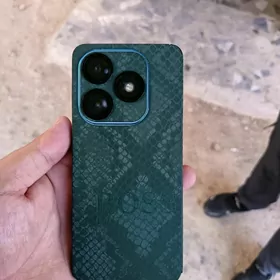 Tecno spark 20
