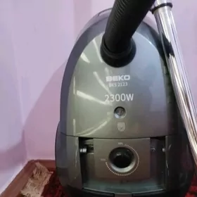 plisos Beko 2300 W