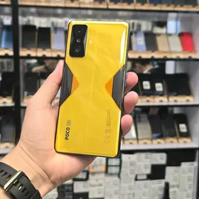 POCA F4 GT 8/128GB