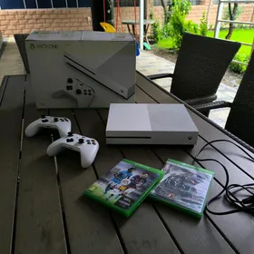 Xbox One  S 1TB 4K