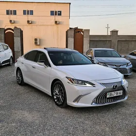 Lexus ES 350 2020