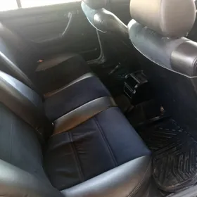 BMW 525 1988