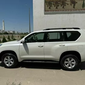Toyota Land Cruiser Prado 2010