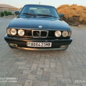 BMW 525 1990