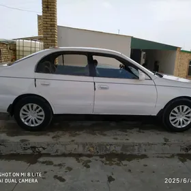 Toyota Corona 1992