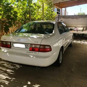 Toyota Corona 1995