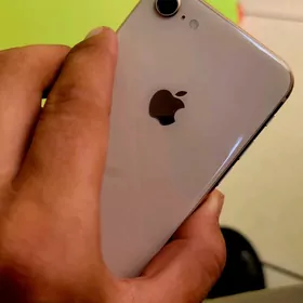 IPhone 8