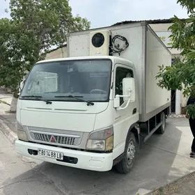Mitsubishi Canter 2008