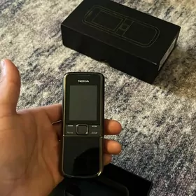 Nokiy 8800