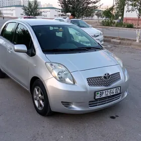 Toyota Yaris 2006