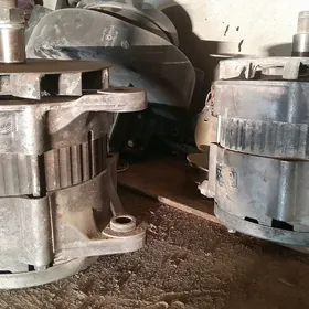 24 V GENERATOR CATERPILLAR