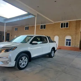 Honda Ridgeline 2021
