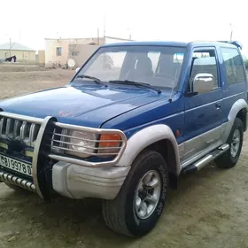 Mitsubishi Pajero 1997
