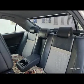 Toyota Camry 2013