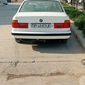 BMW 525 1989