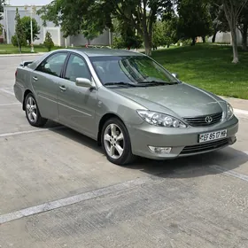 Toyota Camry 2005