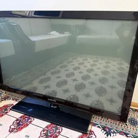 Samsung telewizor 43
