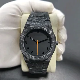 Taze model carbon sagat