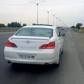 Toyota Avalon 2005