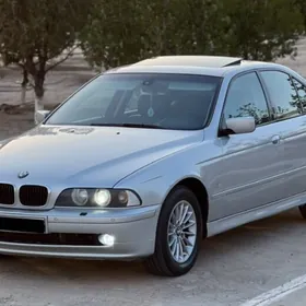 BMW E39 2003