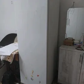 Холодильник-Indesit