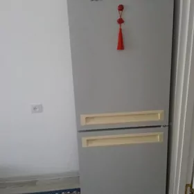 Stinol holodilnik ikinci el