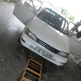 Toyota Corona 1992