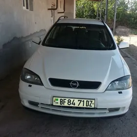 Opel Astra 2003
