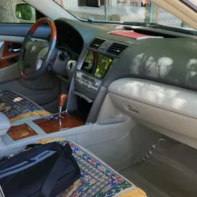 Toyota Camry 2010