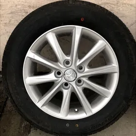 2010 Camry R16