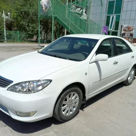Toyota Camry 2004