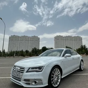 Audi A7 2011