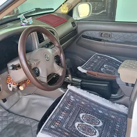 Nissan Pathfinder 2004