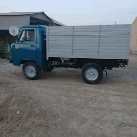 UAZ 2206 1993