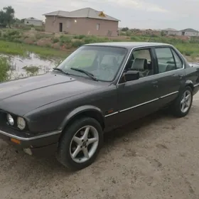 BMW 325 1990