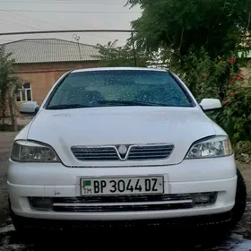 Opel Astra 1999
