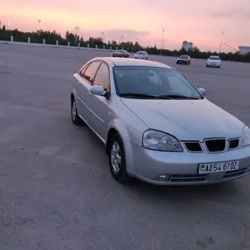 Daewoo Lacetti 2004