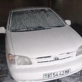 Toyota Sienna 1998