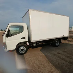 Mitsubishi Canter 2024