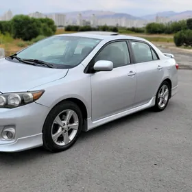 Toyota Corolla 2013