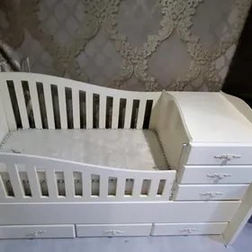 детская кроватка