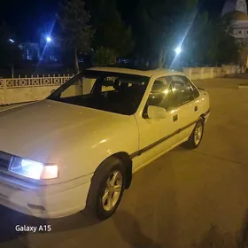 Opel Vectra 1990