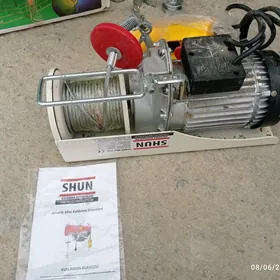 SHUN elektrik kran