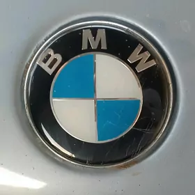 BMW 525 1992
