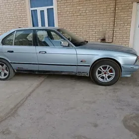 BMW 525 1992