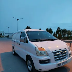 Hyundai H-1 2007